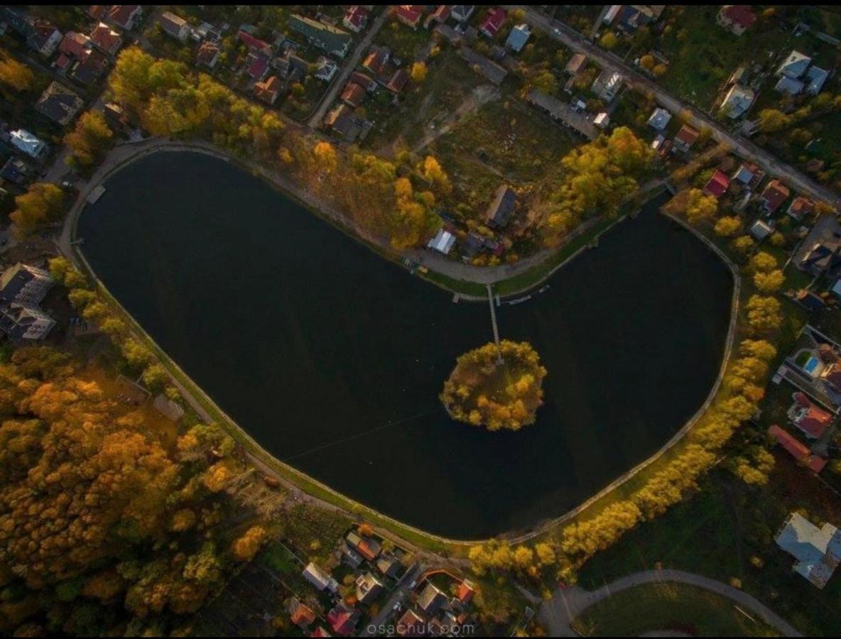 Like Hotel Kolomyja Exteriör bild